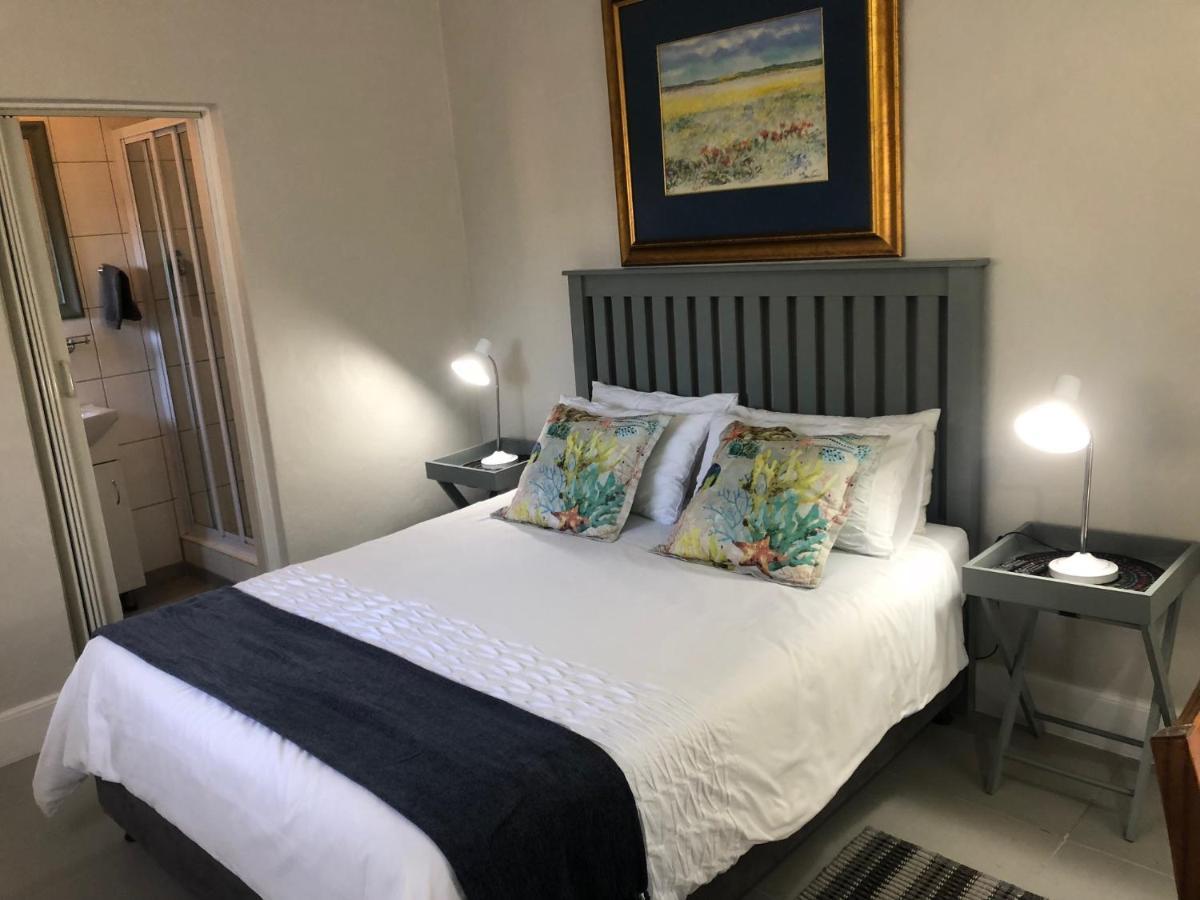 Baylight Accomodation Room 2 Мозел Бей Екстериор снимка