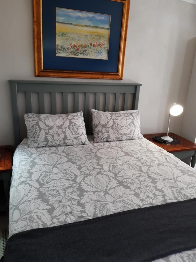 Baylight Accomodation Room 2 Мозел Бей Екстериор снимка